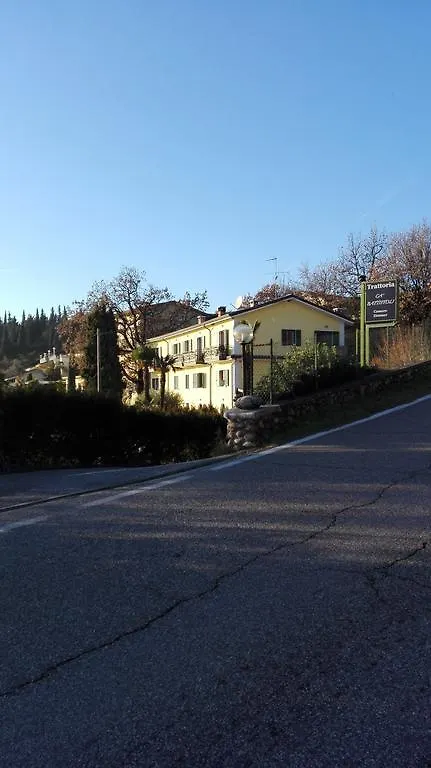 Affittacamere Battistoli Costermano Guest house