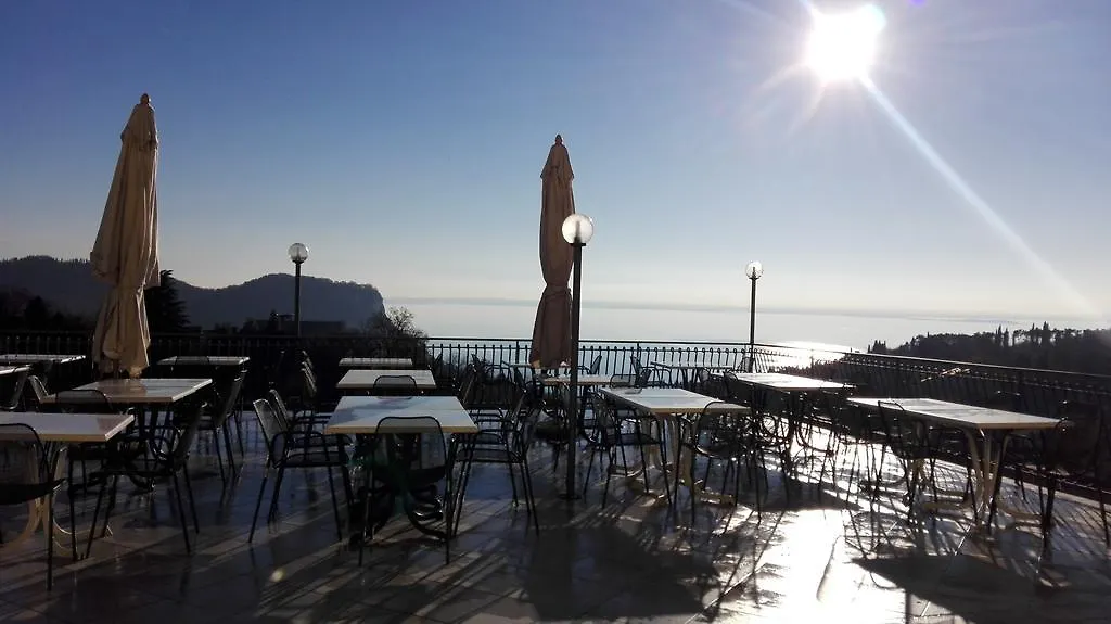Gasthof Affittacamere Battistoli Costermano sul Garda